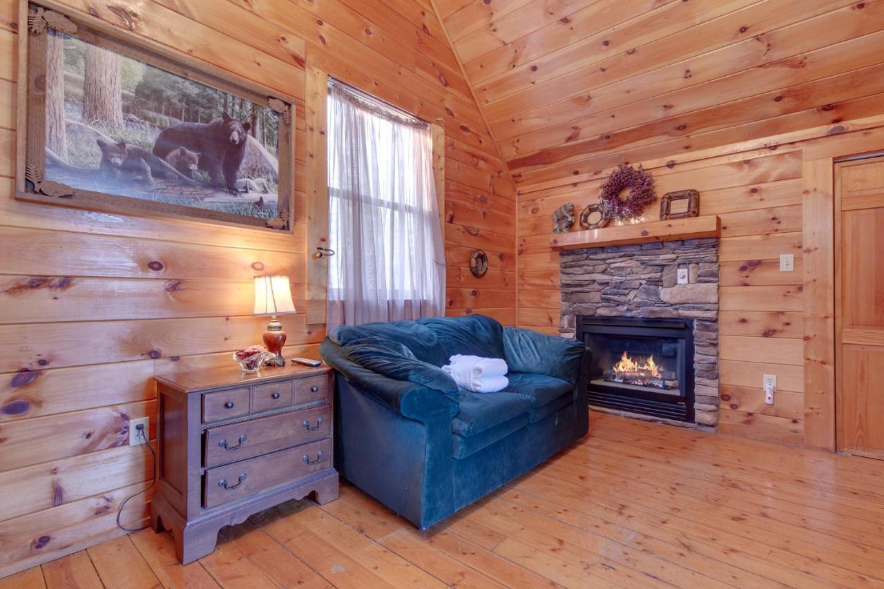 Wildwood Cove, 2 Bedrooms, Fireplace, Wifi, Jetted Tub, Hot Tub, Sleeps 6 Sevierville Ngoại thất bức ảnh